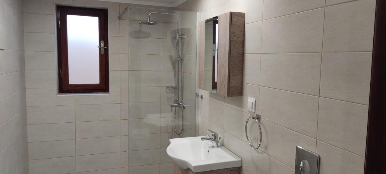 Το Στενάκι Apartment Skiathos Town Bagian luar foto