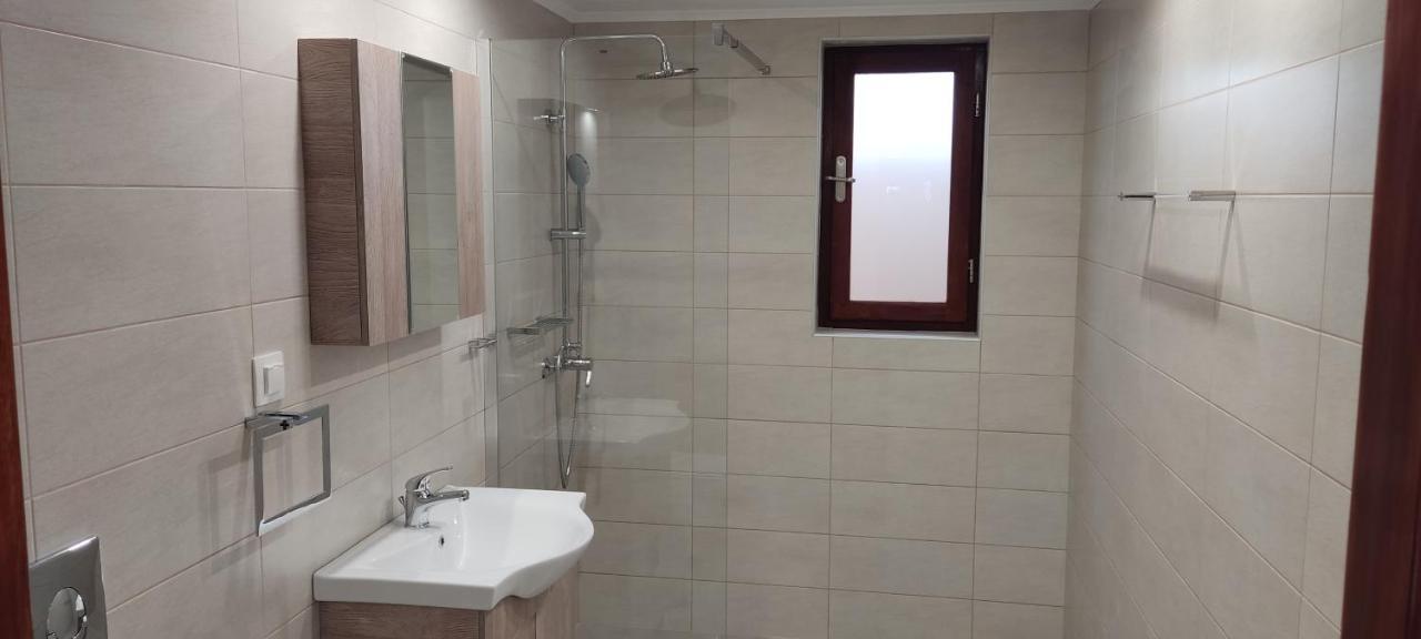 Το Στενάκι Apartment Skiathos Town Bagian luar foto